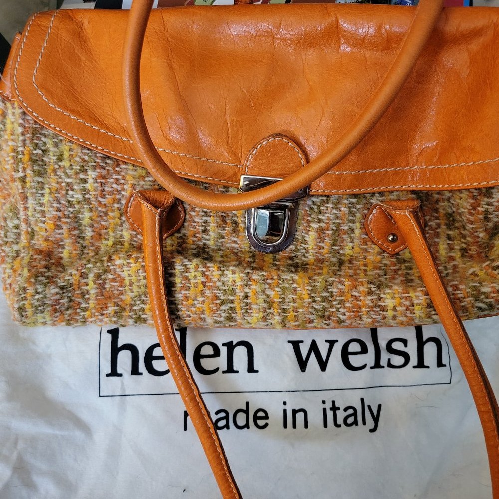 HELEN WELSH Beautiful leather and wool shoulder handbag, lovingly used